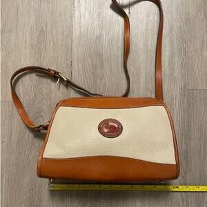 Vintage Dooney & Bourke off-white brown leather purse crossbody bag Made in USA